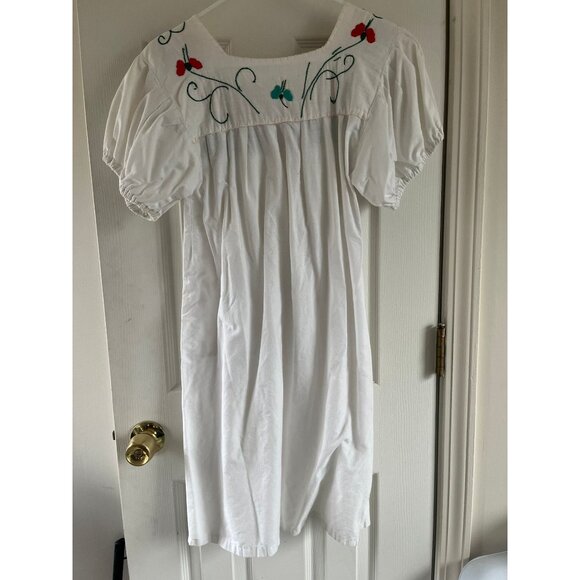 Vintage 1970's Handmade Hand Embroidered Floral Dress Tlaquepaque Mexico Size Sm - Picture 8 of 9